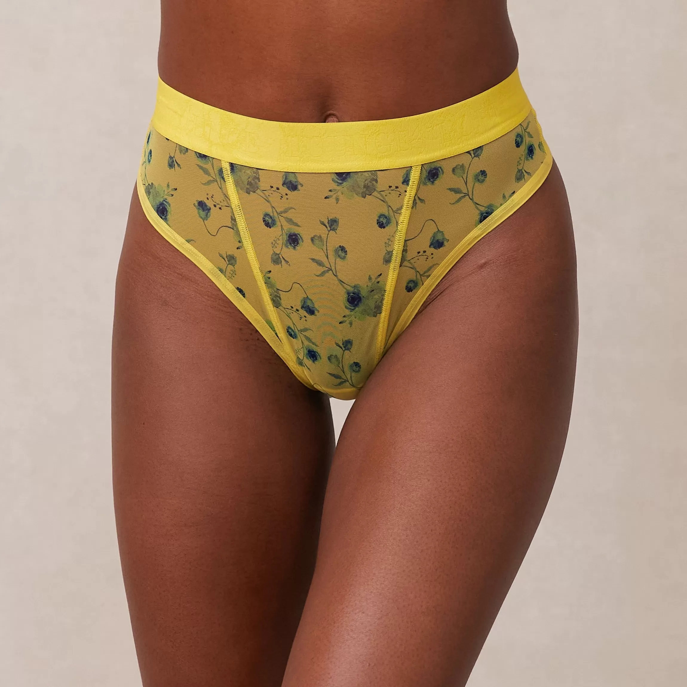 Kvinna Lounge Underwear Floral Mesh Stringtrosor