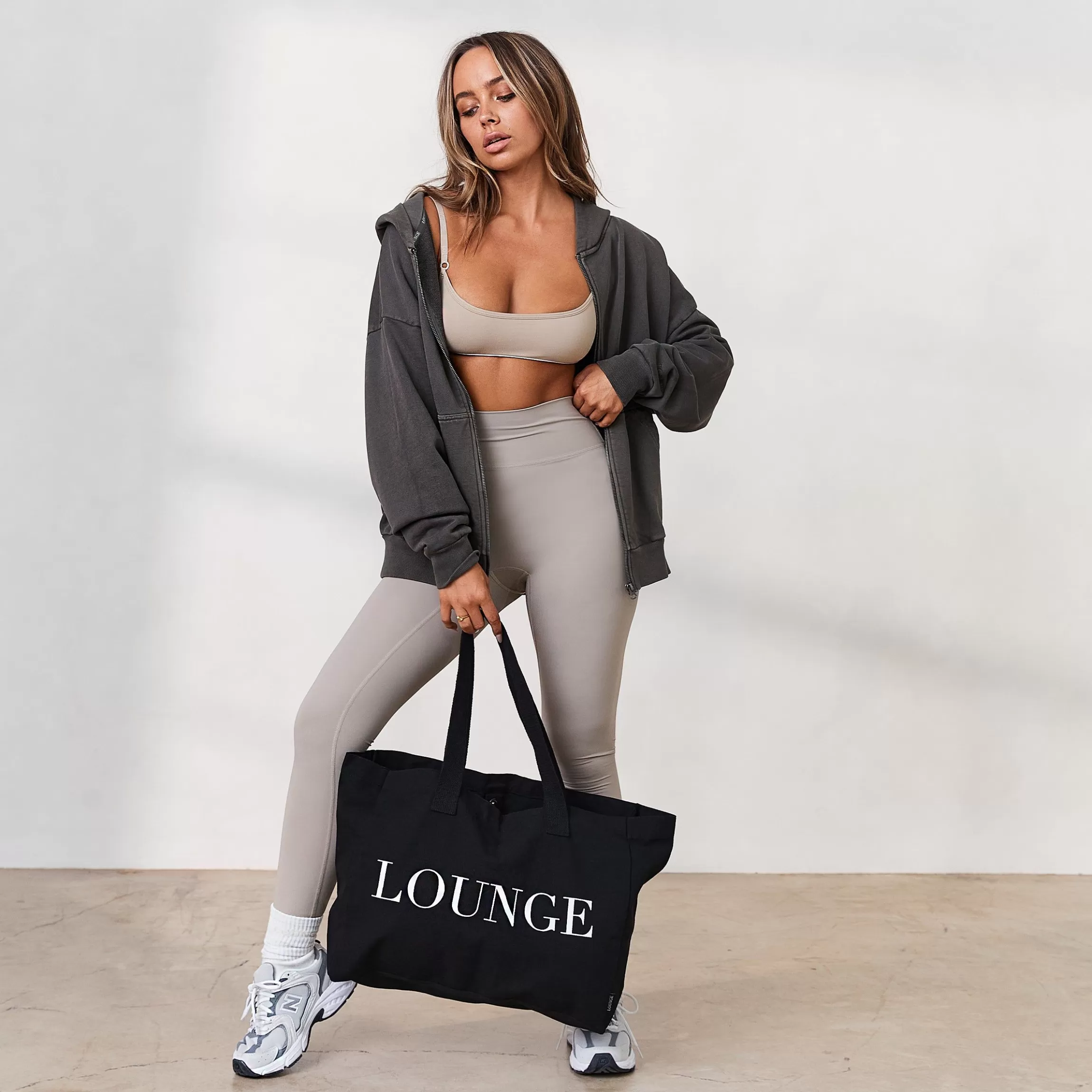 Kvinna Lounge Underwear Signature Tote Bag